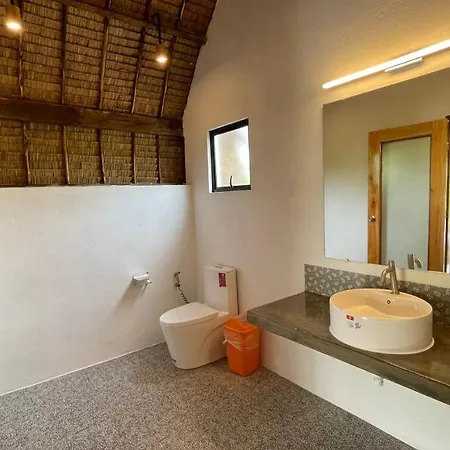 Footprints Beach Resort Agpudlos Exterior photo