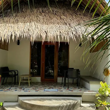 Footprints Beach Resort Agpudlos Exterior photo