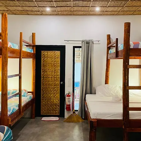 Footprints Beach Resort Agpudlos Exterior photo